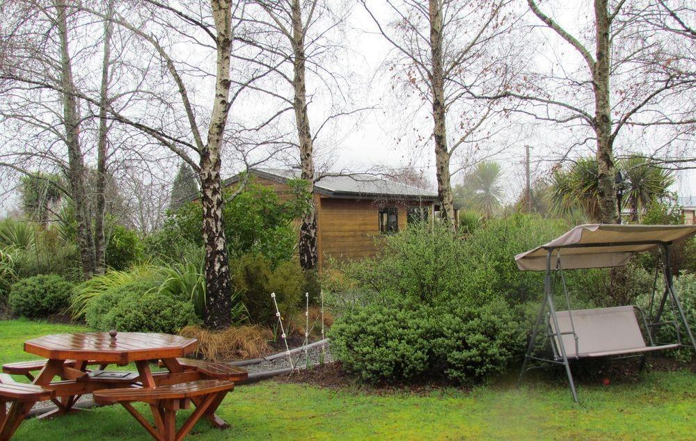 Birchwood Cottages Te Anau Exteriör bild